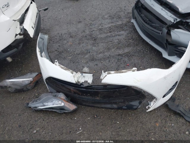 5YFBURHE1HP634467 Toyota COROLLA LE