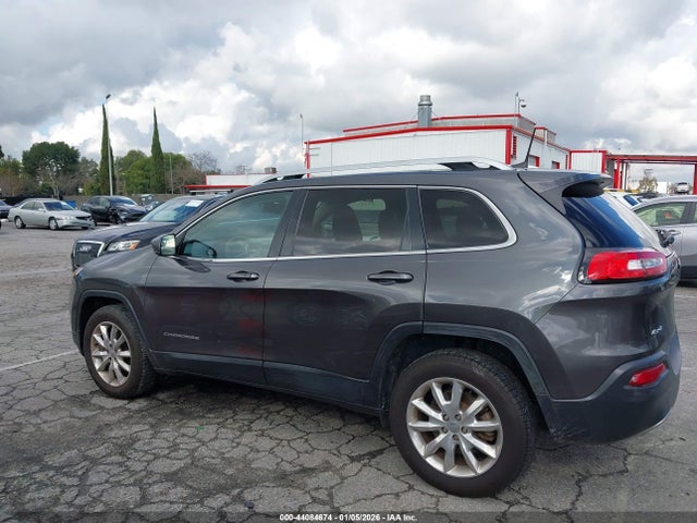 1C4PJMDB6GW340940 Jeep Cherokee