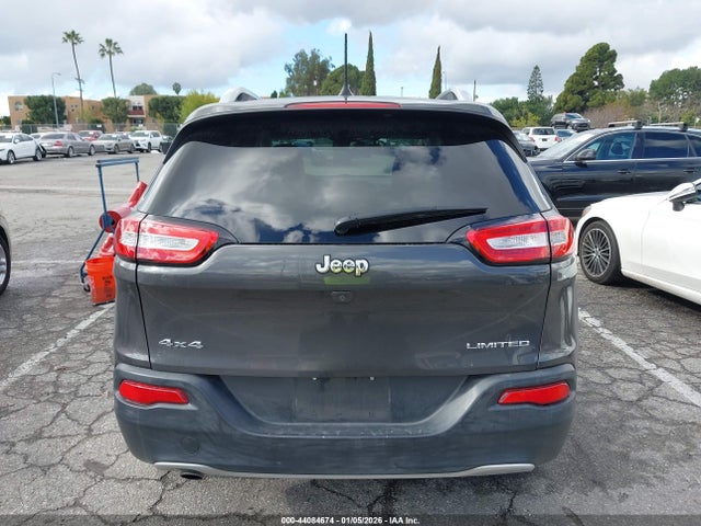 1C4PJMDB6GW340940 Jeep Cherokee