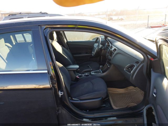 2014 CHRYSLER 200 1C3CCBBG3EN164254 Photo 4