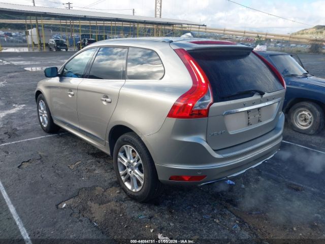 2015 VOLVO XC60 YV426MDC1F2616691 Photo 2