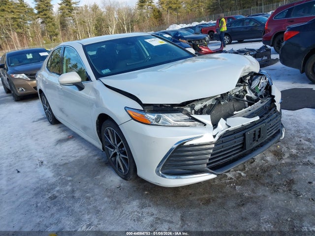 Toyota Camry Xle Awd 2022 4T1F11BK2NU056366 main image