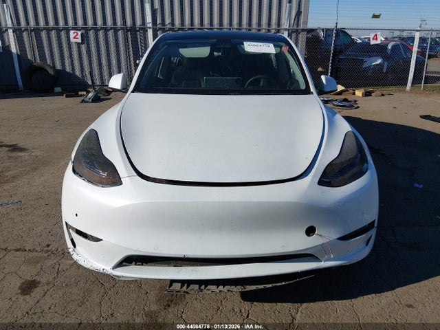 44084778 :رقم المزاد ، 5YJYGDEE1LF056089 vin ، 2020 Tesla Model Y Long Range Dual Motor All-wheel Drive مزاد بيع