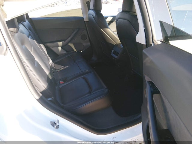 44084778 :رقم المزاد ، 5YJYGDEE1LF056089 vin ، 2020 Tesla Model Y Long Range Dual Motor All-wheel Drive مزاد بيع