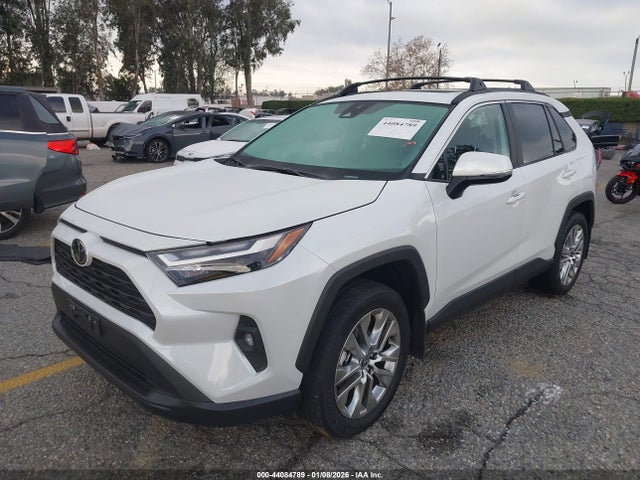 Toyota Rav4 Xle Premium 2025 2T3C1RFV5SW399004 Image 2