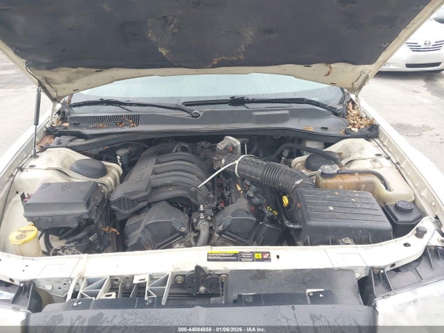 2010 CHRYSLER 300 2C3CA4CD0AH198774 Photo 9