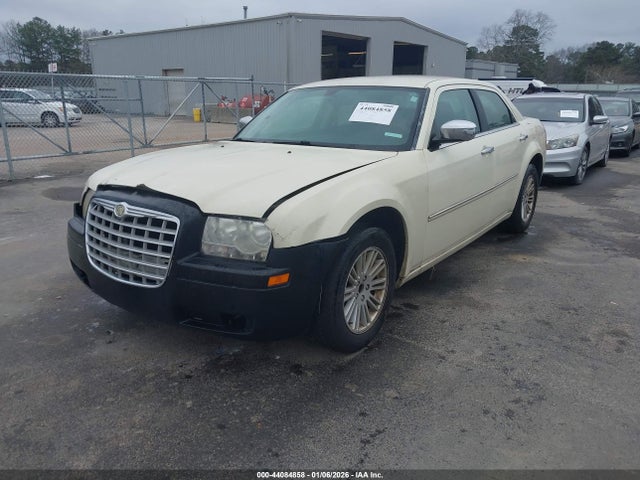 2010 CHRYSLER 300 2C3CA4CD0AH198774 Photo 1