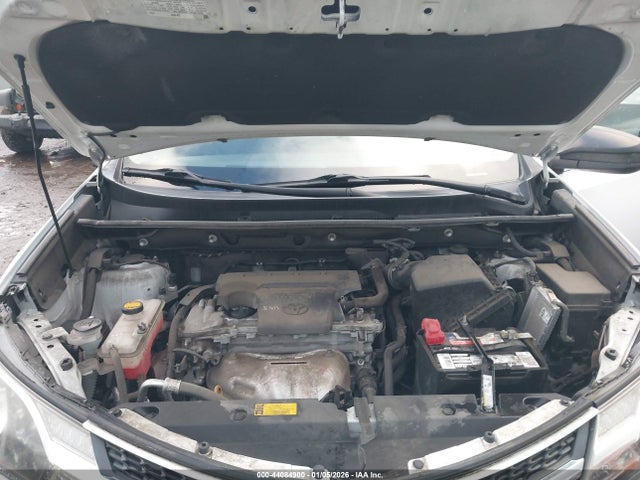 Toyota RAV4 LE 2015 2T3BFREV4FW270594 Image 10