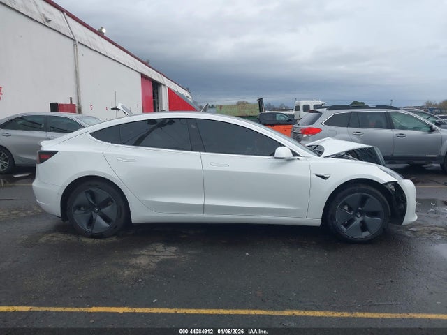Tesla Model 3 Long Range/mid Range/standard Range/standard Range Plus 2019 5YJ3E1EAXKF310120 Image 13