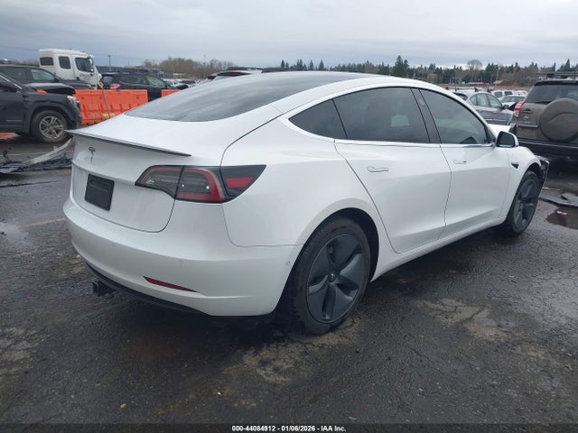 2019 TESLA MODEL 3 5YJ3E1EAXKF310120 Photo 3