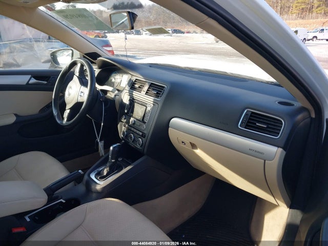 3VW637AJ4EM292206 Volkswagen Jetta Hybrid Sel Premium
