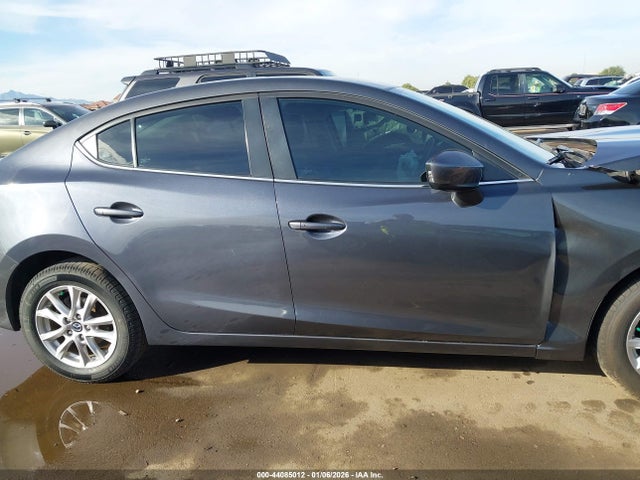 JM1BM1V78F1223611 Mazda Mazda3 I Touring