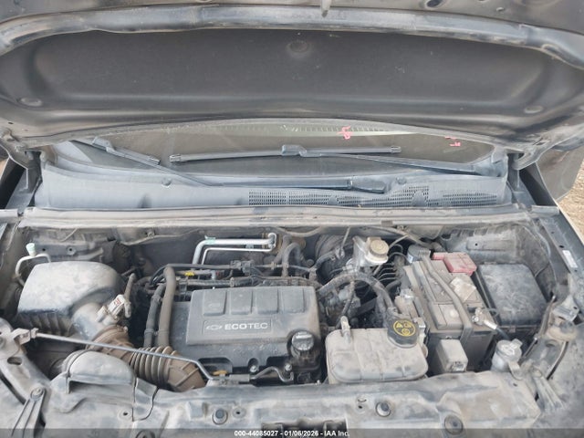 KL7CJLSB1KB874727 Chevrolet Trax Lt