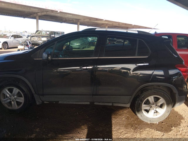 KL7CJLSB1KB874727 Chevrolet Trax Lt