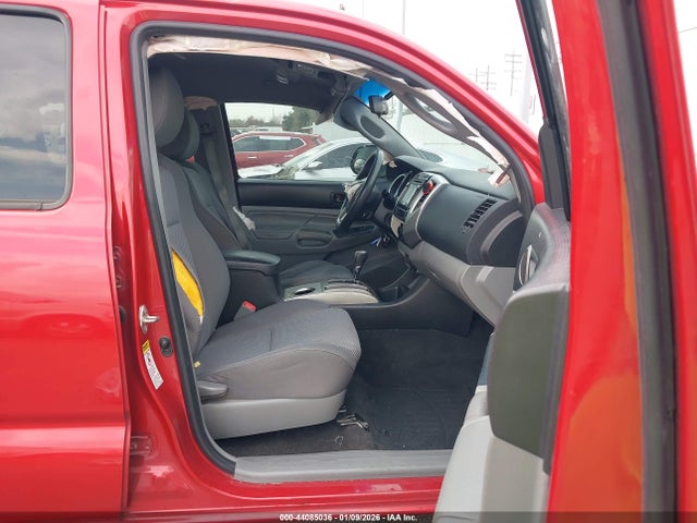 5TFJU4GN0FX068753 Toyota Tacoma Prerunner V6