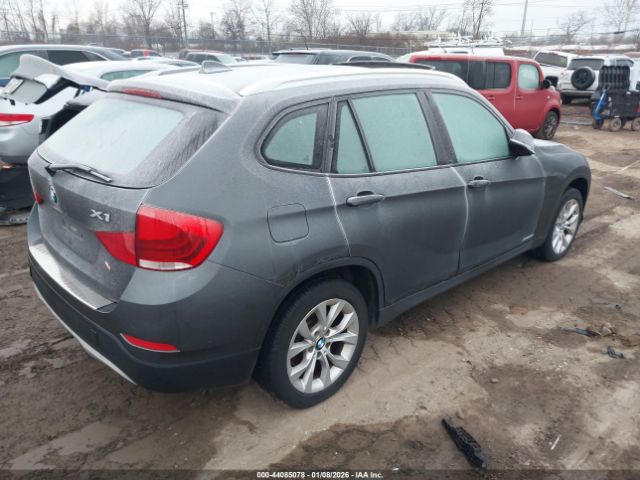 2014 BMW X1 WBAVL1C59EVR94925 Photo 3
