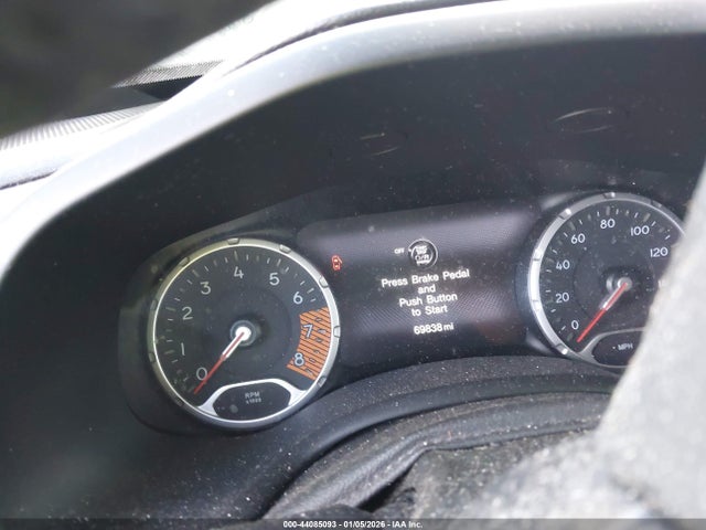 44085093 :رقم المزاد ، ZACNJABB0LPL33320 vin ، 2020 Jeep Renegade Latitude مزاد بيع