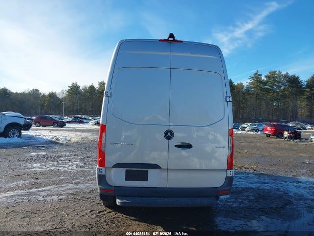 W1W70BGY6LT026938 Mercedes-Benz Sprinter 1500 Standard Roof I4