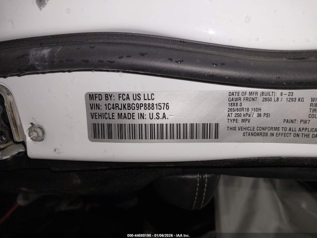 1C4RJKBG9P8881576 Jeep Grand Cherokee L Limited 4x4