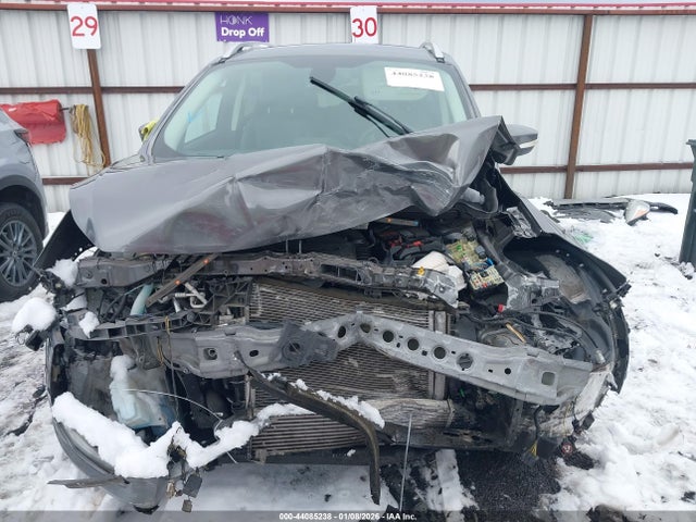 1FMCU0JX1EUD66316 Ford Escape Titanium