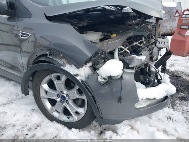 1FMCU0JX1EUD66316 Ford Escape Titanium