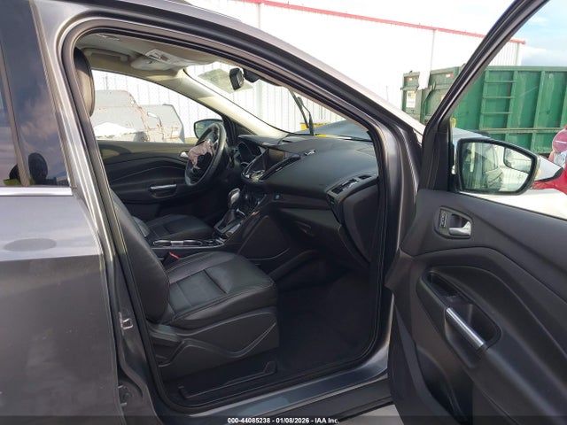1FMCU0JX1EUD66316 Ford Escape Titanium