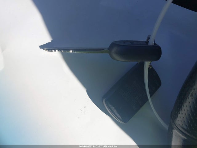 2001 MITSUBISHI MONTERO JA4MW51R11J002260 Photo 10