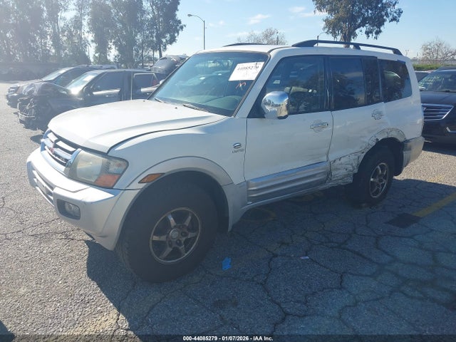 2001 MITSUBISHI MONTERO JA4MW51R11J002260 Photo 1