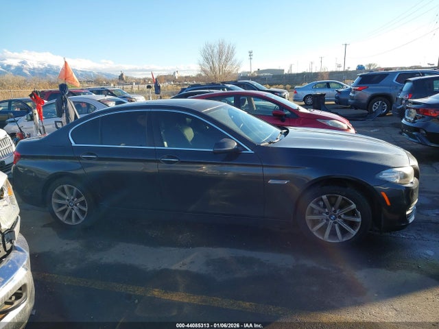 BMW 535i Xdrive 2014 WBA5B3C52ED532596 Image 13