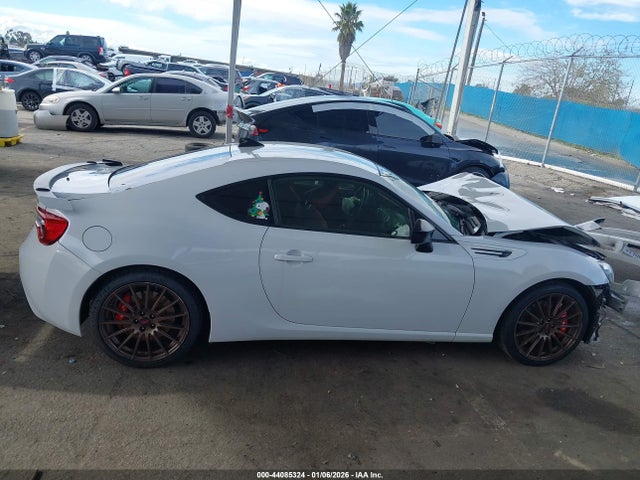 JF1ZCAD14L9700679 Subaru Brz Ts