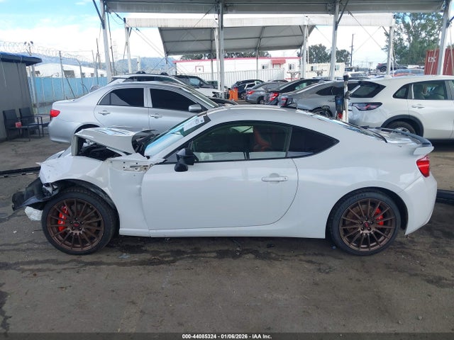 JF1ZCAD14L9700679 Subaru Brz Ts