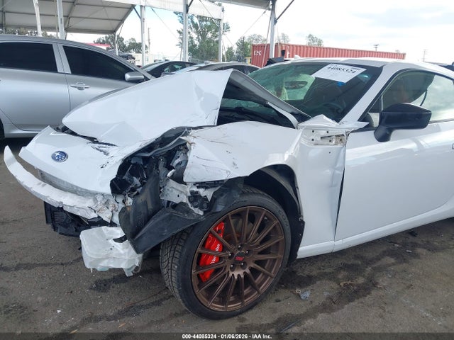 JF1ZCAD14L9700679 Subaru Brz Ts