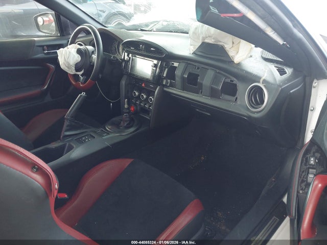 2020 SUBARU BRZ JF1ZCAD14L9700679 Photo 4