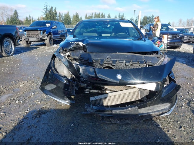 WDDSJ4GB0JN511285 Mercedes-Benz CLA 250 4MATIC