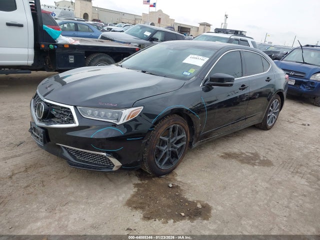 Acura TLX 2018 19UUB2F33JA011421 Image 2