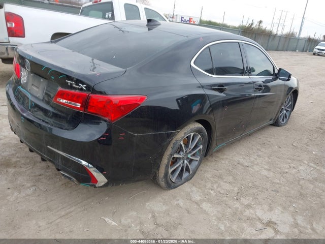 Acura TLX 2018 19UUB2F33JA011421 Image 4