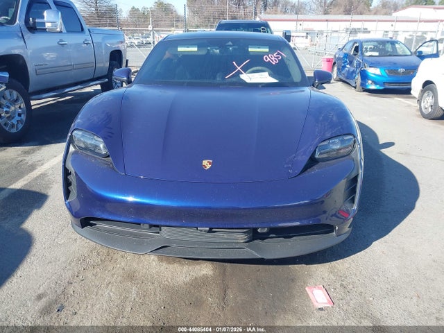 Porsche TAYCAN GTS 2022 WP0AD2Y11NSA59851 Image 12