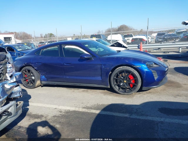 Porsche TAYCAN GTS 2022 WP0AD2Y11NSA59851 Image 13