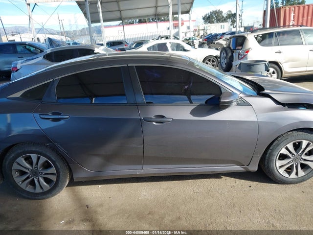 Honda Civic Lx 2018 2HGFC2F54JH542748 Image 14