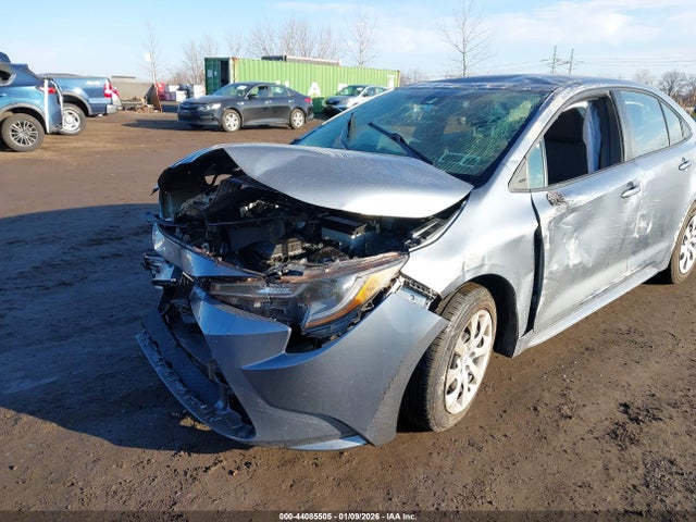 Продажа на аукционе авто 2022 Toyota Corolla Le, vin: 5YFEPMAE6NP342858, номер лота: 44085505