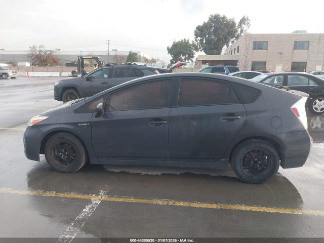Toyota Prius Two 2014 JTDKN3DUXE0368170 Image 14