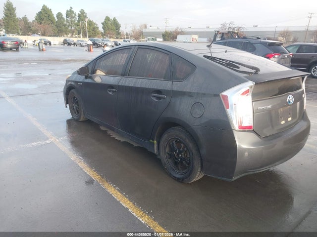 Toyota Prius Two 2014 JTDKN3DUXE0368170 Image 3