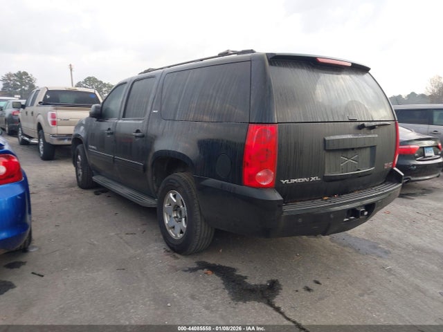 2014 GMC YUKON XL 1500 1GKS1KE02ER129309 Photo 2