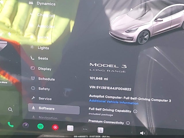 44085573 :رقم المزاد ، 5YJ3E1EA4JF004822 vin ، 2018 Tesla Model 3 Long Range/mid Range مزاد بيع