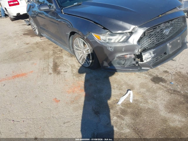 Ford Mustang Ecoboost 2016 1FA6P8THXG5256946 Image 18