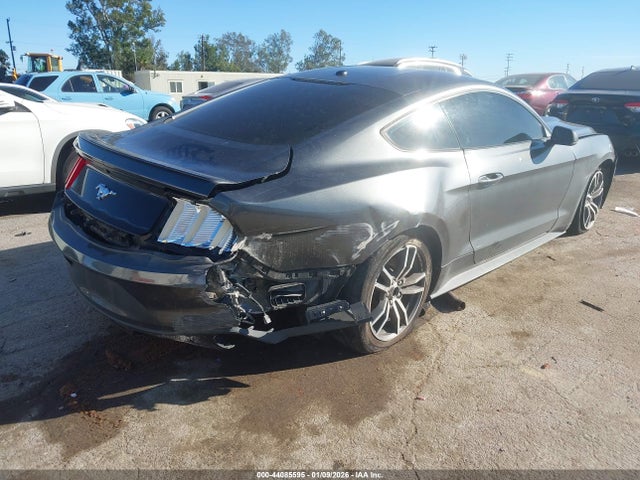 Ford Mustang Ecoboost 2016 1FA6P8THXG5256946 Image 4