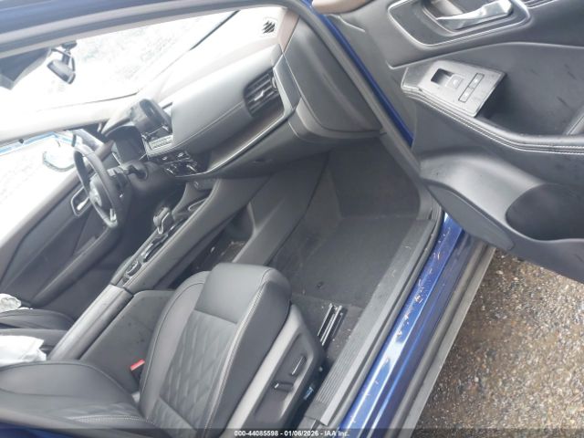 2022 NISSAN ROGUE JN8BT3DD9NW270299 Photo 4