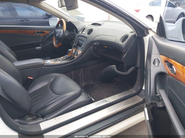 2009 MERCEDES-BENZ SL 550 WDBSK71F39F149400 Photo 4