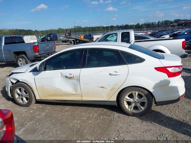 Ford FOCUS SE 2014 1FADP3F23EL189956 Image 14