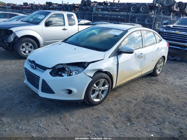 Ford FOCUS SE 2014 1FADP3F23EL189956 Image 2